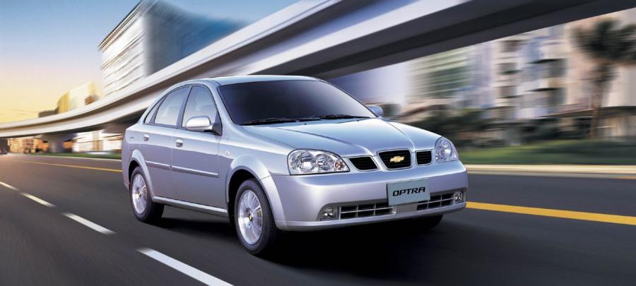  Chevrolet Optra 2004 года  (фото 8 из 8)
